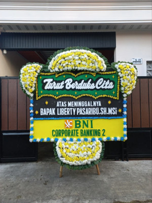 Papan Bunga Duka di Kerkap